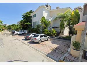 Casa en venta en Zona Hotelera, Benito Juárez — foto 2 de 18