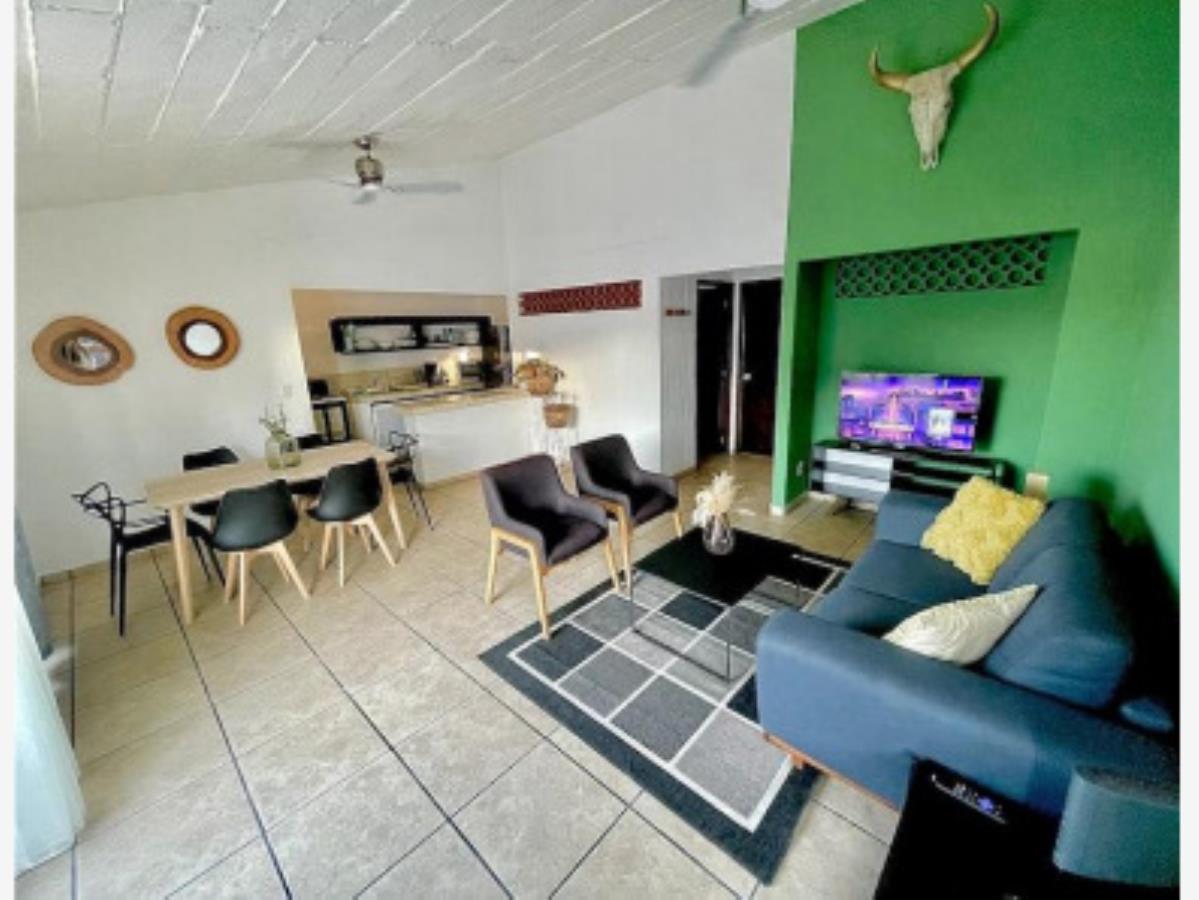 Casa en venta en El Palmar de Aramara, Puerto Vallarta — foto 1 de 9