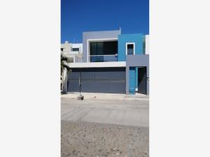 Casa en venta en Real Santa Fe, Villa de Álvarez — foto 2 de 17