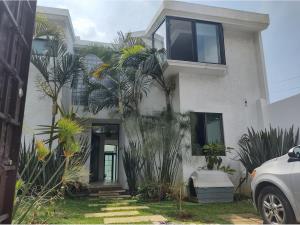Casa en venta en Lomas de Tzompantle, Cuernavaca — foto 2 de 35