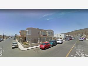 Casa en venta en Valle Dorado, Ensenada — foto 3 de 15