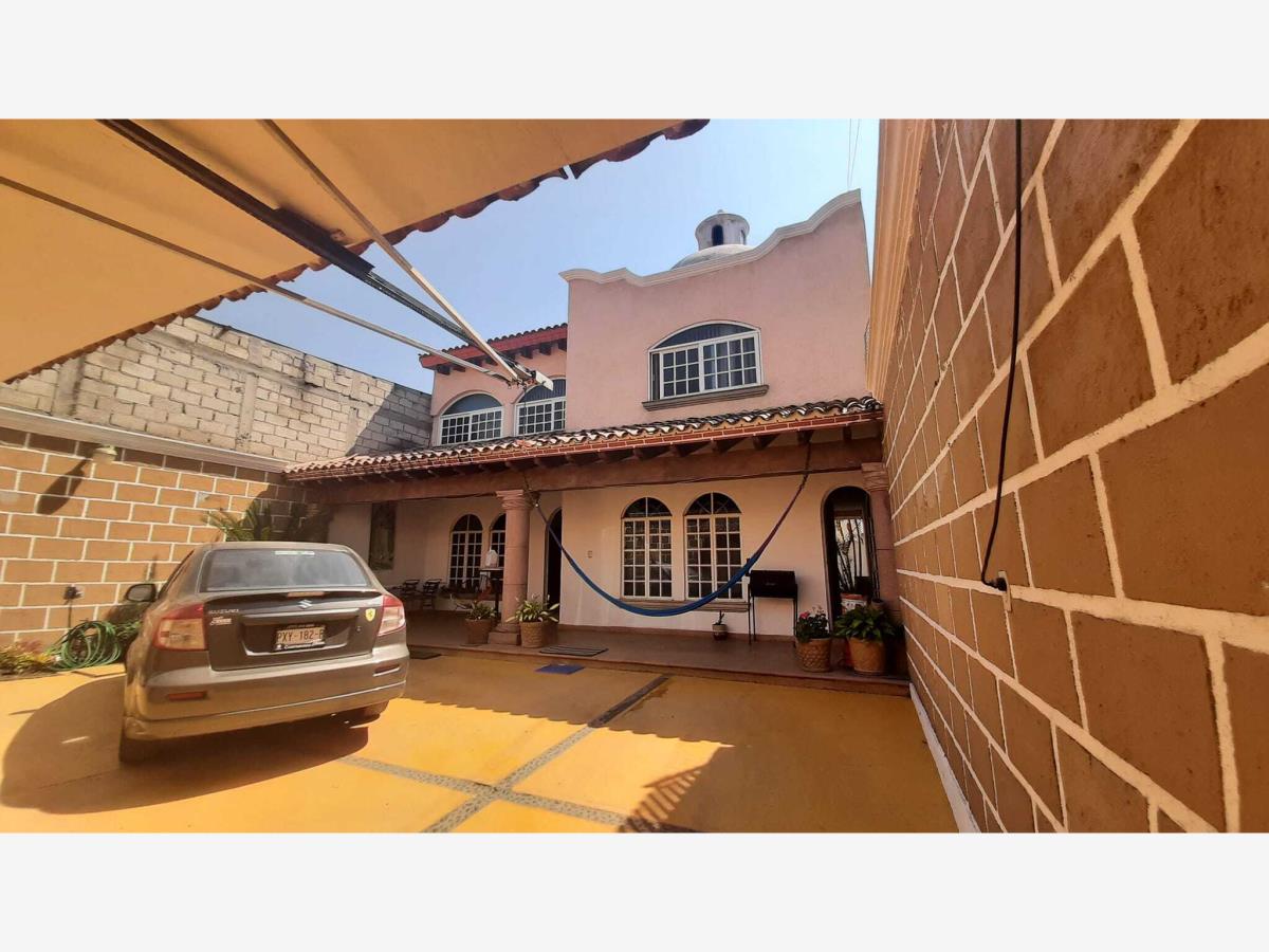 Casa en venta en Ocotepec, Cuernavaca — foto 1 de 19