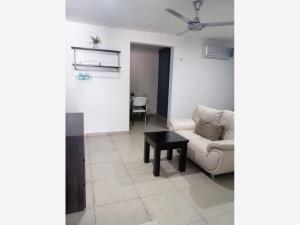 Departamento en renta en Residencial Del Arco, Mérida — foto 3 de 6