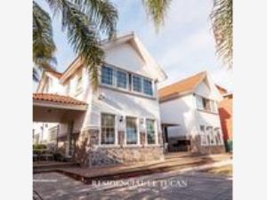 Casa en venta en Las Quintas, León — foto 3 de 9