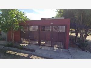 Casa en remate en Puerta del Centenario, Villa de Álvarez, Colima
