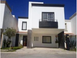 Casa en venta en Residencial Senderos, Torreón — foto 2 de 9