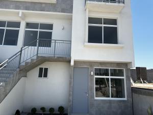 Departamento en venta en El Manantial, Corregidora — foto 2 de 23