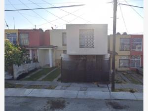 Casa en venta en Villas Perisur, Zapopan — foto 3 de 8