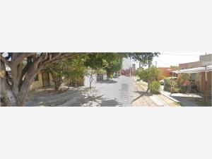 Casa en Hacienda Santa Fe, Tlajomulco de Zúñiga, Jalisco
