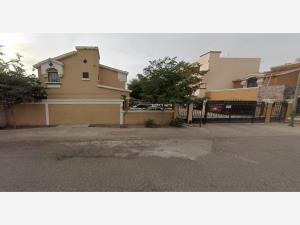 Casa en venta en Montecarlo, Hermosillo — foto 2 de 9