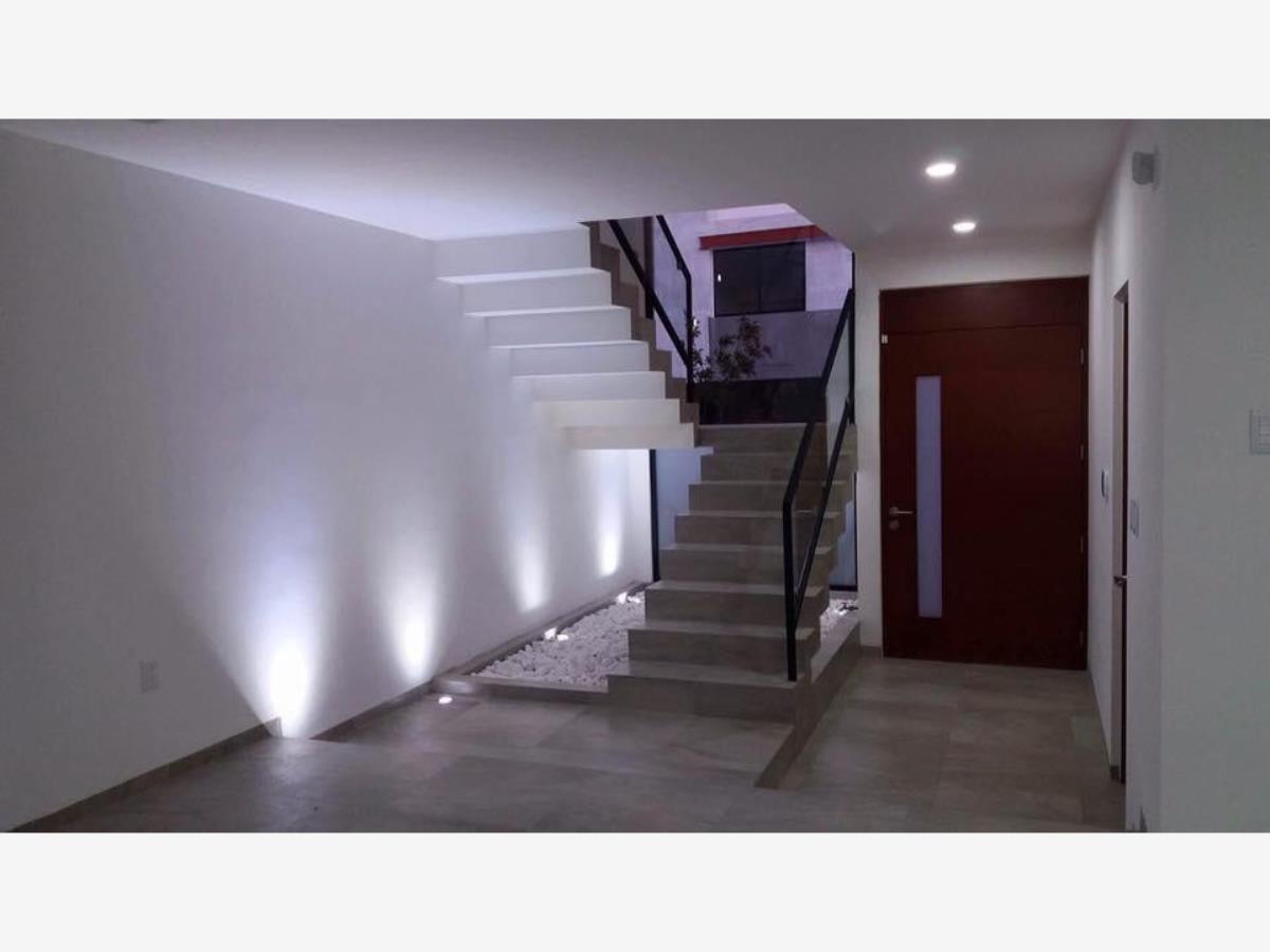 Casa en renta en Lomas del Predregal, San Luis Potosí — foto 1 de 22