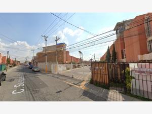 Casa en venta en Los Héroes Tecámac II, Tecámac — foto 3 de 18