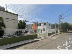 Casa en venta en El Colli Urbano 1a. Sección, Zapopan — foto 3 de 6