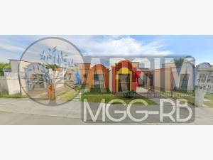 Casa en venta en Los Fresnos, Tlajomulco de Zúñiga, Jalisco Casa en venta en Los Fresnos, Tlajomulco de Zúñiga, Jalisco