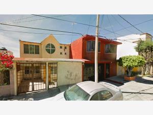 Casa en venta en Lomas Lindas I Sección, Atizapán de Zaragoza — foto 2 de 10