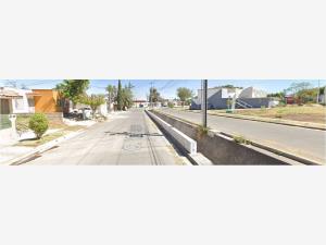 Casa en venta en Hacienda Santa Fe, Tlajomulco de Zúñiga — foto 2 de 4