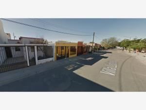 Casa en venta en Villa Dorada, Hermosillo — foto 3 de 12