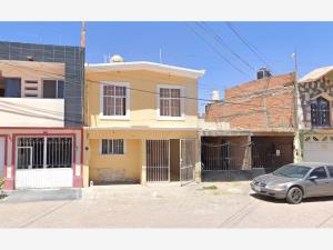 Casa en remate en Cosmos, Pabellón de Arteaga, Aguascalientes