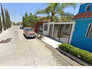 Casa en venta en Fracción de la Trinidad II, San Francisco de los Romo — foto 3 de 6