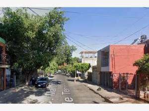 Casa en venta en Jardines de la Paz, Guadalajara — foto 2 de 6