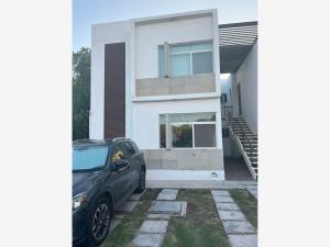 Departamento en venta en Colinas del Santuario, Corregidora, Querétaro Departamento en venta en Colinas del Santuario, Corregidora, Querétaro