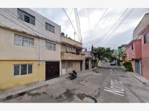 Casa en venta en Santiago Acahualtepec 2a. Ampliación, Iztapalapa — foto 2 de 17