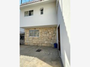 Casa en renta en Manuel Sabino Crespo, Oaxaca de Juárez — foto 2 de 17