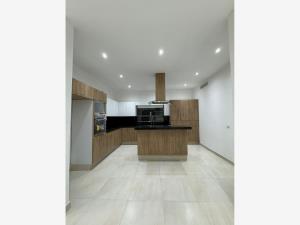 Casa en venta en Los Viñedos, Torreón — foto 2 de 21