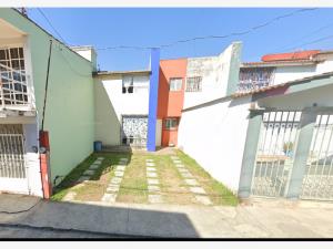 Casa en Aurora, Nogales, Veracruz de Ignacio de la Llave