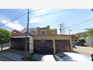 Casa en venta en El Condado Plus, León — foto 2 de 9
