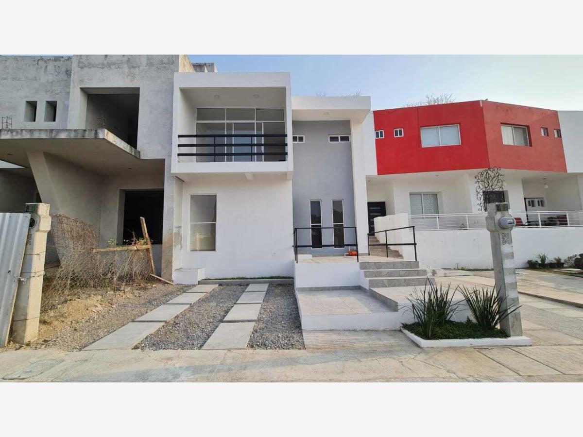 Casa en venta en Las Brisas, Tuxtla Gutiérrez — foto 1 de 24