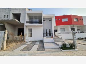 Casa en venta en Las Brisas, Tuxtla Gutiérrez, Chiapas Casa en venta en Las Brisas, Tuxtla Gutiérrez, Chiapas