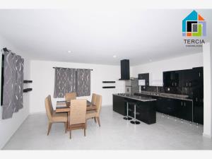Departamento en renta en Del Valle, Ramos Arizpe — foto 2 de 13