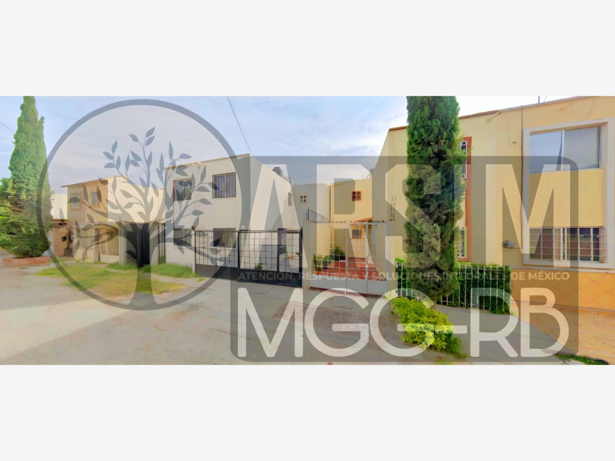 Casa en venta en La Amistad, Torreón — foto 1 de 45