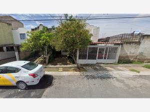 Casa en Santa Ana Tepetitlan, Zapopan, Jalisco