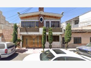 Casa en venta en Martires de Rio Blanco, Gustavo A. Madero — foto 2 de 7