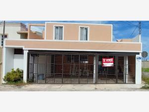 Casa en Nuevo Yucatán, Mérida, Yucatán
