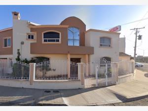 Casa en venta en Loma Dorada, Ensenada — foto 2 de 7