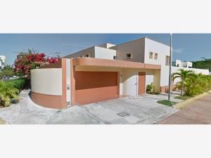 Casa en venta en Supermanzana 12, Benito Juárez — foto 2 de 13