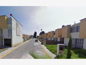 Casa en renta en Santiago Teyahualco, Tultepec — foto 3 de 8