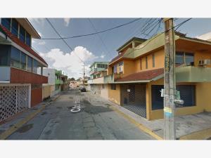 Casa en venta en Guayabal, Centro — foto 2 de 12