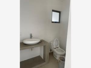 Casa en venta en Condado del Valle, Metepec — foto 3 de 24