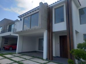 Casa en venta en Condado del Valle, Metepec — foto 2 de 36