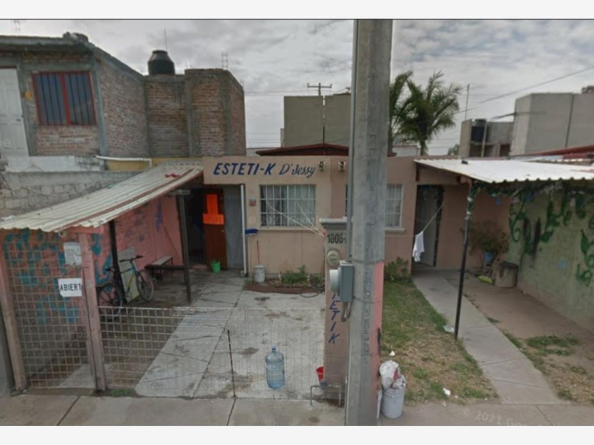 Casa en venta en Los Sauces, Celaya