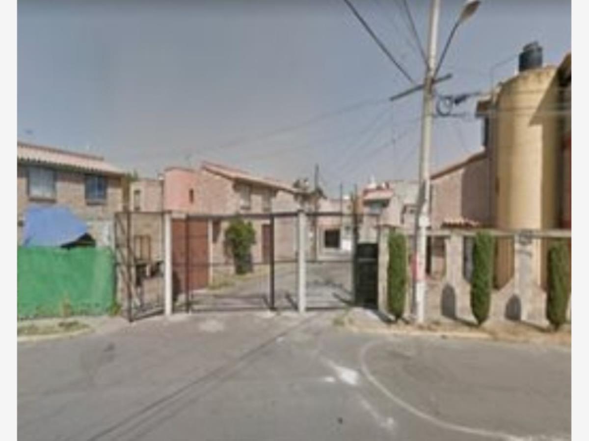 Casa en venta en Hacienda las Palmas I y II, Ixtapaluca