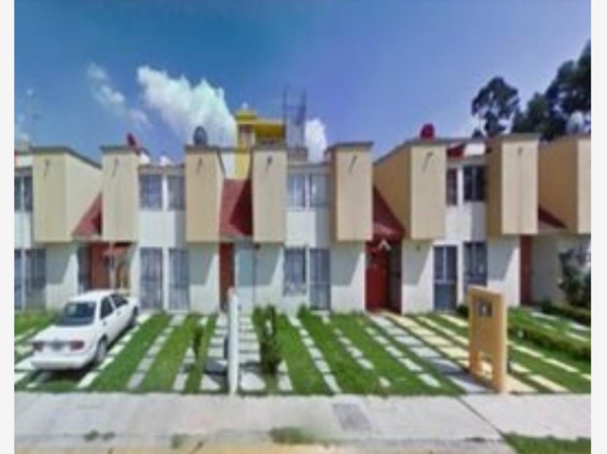 Casa en venta en Santiago Teyahualco, Tultepec