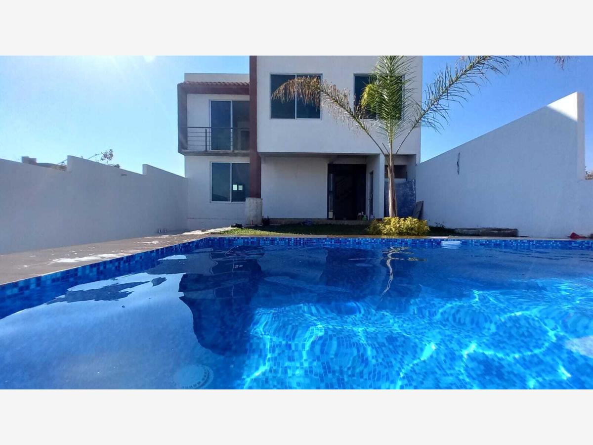 Casa en venta en Oaxtepec Centro, Yautepec — foto 1 de 9