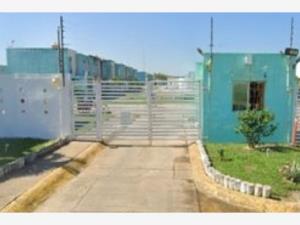 Casa en remate en Villas de San Martín, Coatzacoalcos, Veracruz de Ignacio de la Llave