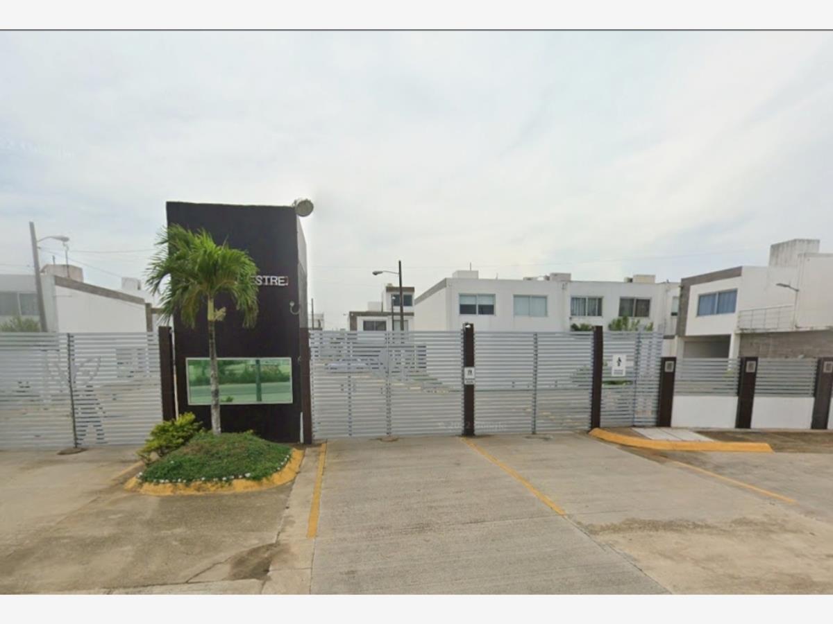 Casa en venta en Villas de San Martín, Coatzacoalcos