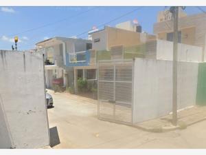 Casa en venta en Punta del Mar, Coatzacoalcos — foto 2 de 2